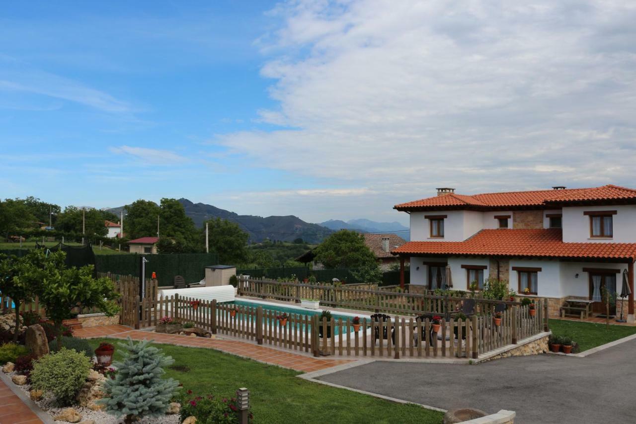 Affittacamere Cuatrovistes San Martin de Bada Esterno foto